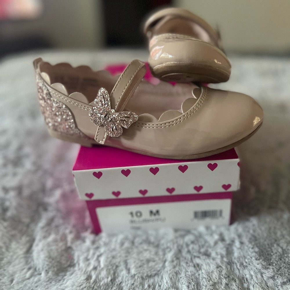 Girl dress shoes